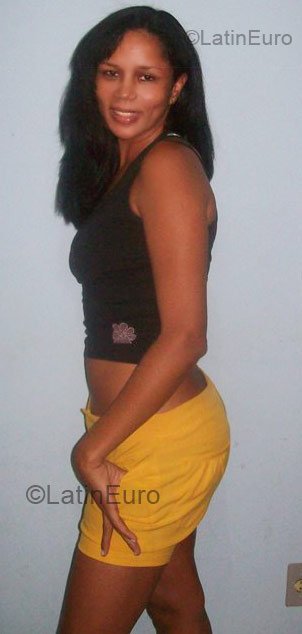 Date this lovely Brazil girl Eliana from Salvador BR2026