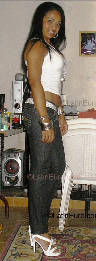 Date this beautiful Brazil girl Jeanne from Natal BR2057