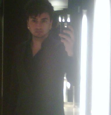 Date this foxy Canada man Alex91 from Toronto CA213