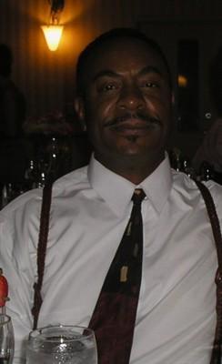 Date this lovely United States man Sincere from Washington US5375