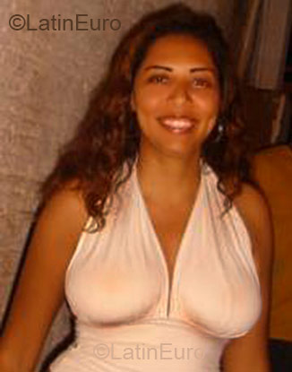 Date this attractive Brazil girl Isabel Cristina from Franca BR6355