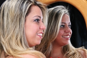Date this lovely Brazil girl Jacquie from Nova Friburgo BR2351
