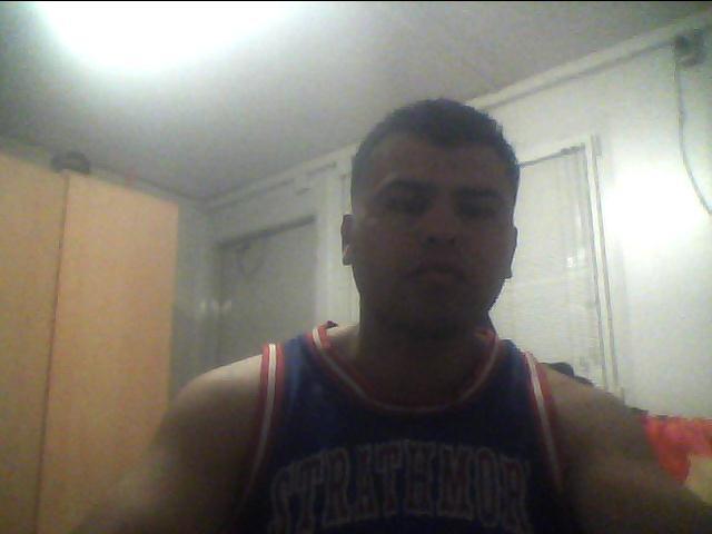 Date this nice looking United States man Enrique_559 from Fresno US5502