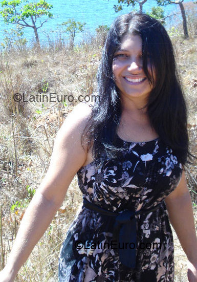 Date this beautiful Brazil girl Ana Clara from Goiania BR2406