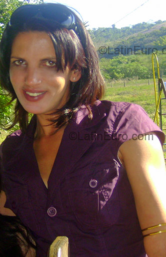 Date this beautiful Brazil girl Abilio from Oliveira BR3508