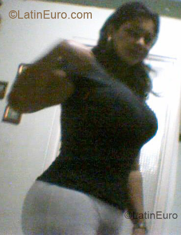 Date this exotic Colombia girl Marisol from Cali CO3115