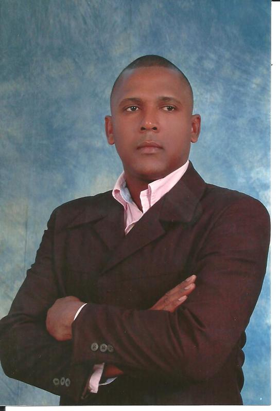 Date this tall Dominican Republic man Antonio from Santo Domingo DO3716