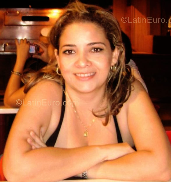 Date this passionate Colombia girl Lara from Cucuta CO3516