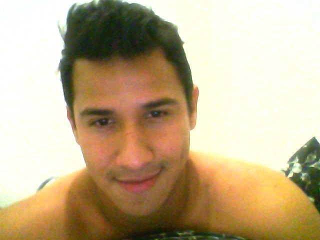 Date this nice looking Brazil man Henrique from S&Atilde;&pound;o Paulo BR2722