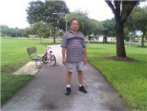 Date this funny United States man Daddyromantico from Miami US5842