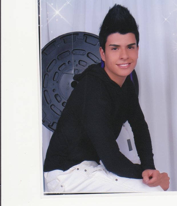 Date this nice looking Colombia man Andy.medellin from Medellin CO3786