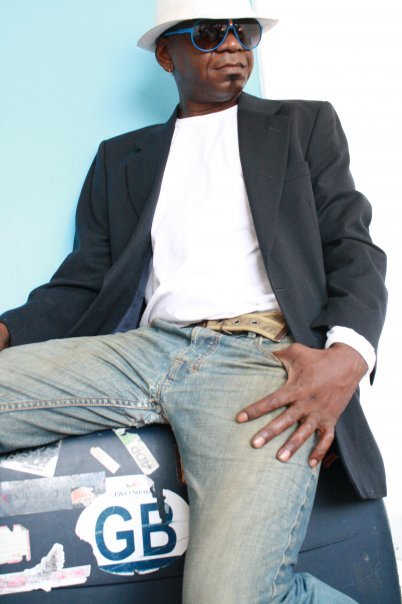 Date this foxy Brazil man TONY from Rio De Janeiro BR2841