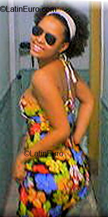 Date this delightful Brazil girl Feranda from Rio de Janeiro BR4880