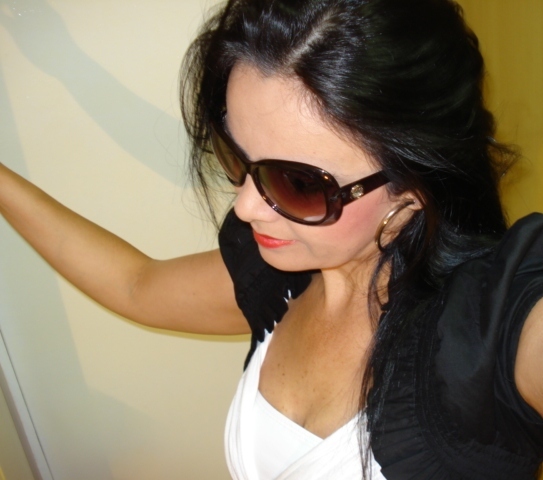Date this fun Brazil girl Dyna from SÃ£o Paulo BR2911