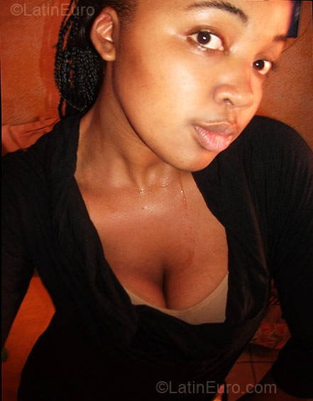 Date this fun Brazil girl Veronica from Sao Paulo BR5934