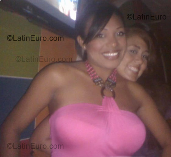 Date this stunning Colombia girl Grace from Barranquilla CO4096