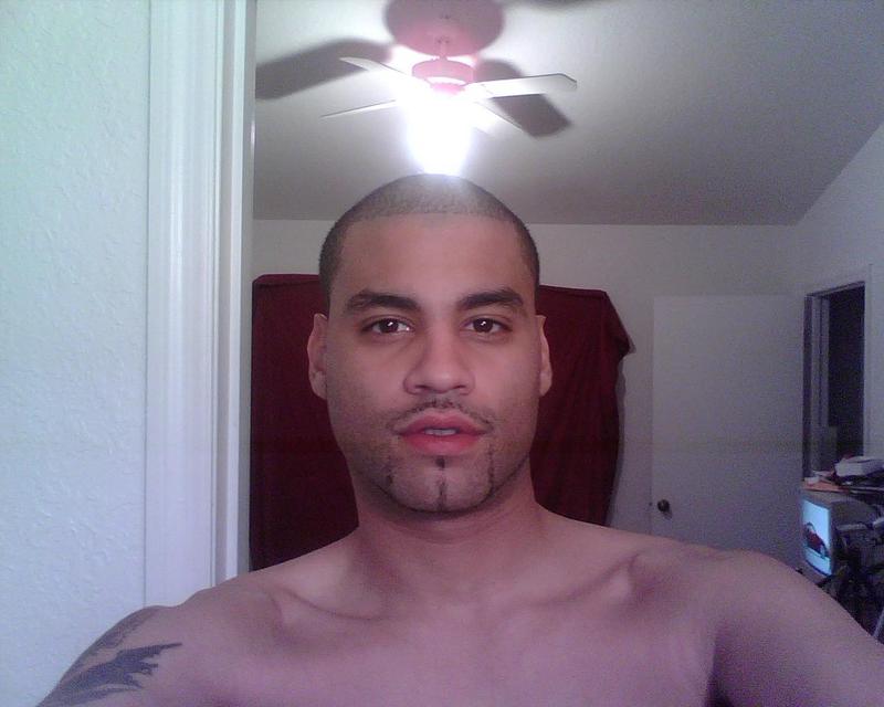 Date this hot United States man US6063 from New York US6063