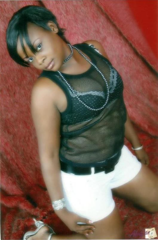 Date this nice looking Ivory Coast girl Cathy2010 from Abidjan CI17