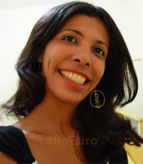 Date this beautiful Brazil girl Gracy from Aracaju BR3208