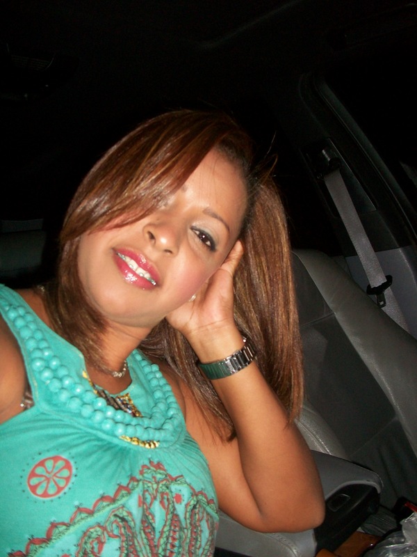 Date this voluptuous Dominican Republic girl Claudia from Santiago De Lo Caballero DO4595