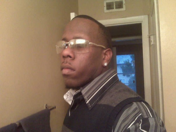 Date this pretty United States man Trac83 from Montgomery US6512