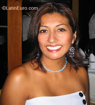 Date this stunning Peru girl Erika from Lima PE291