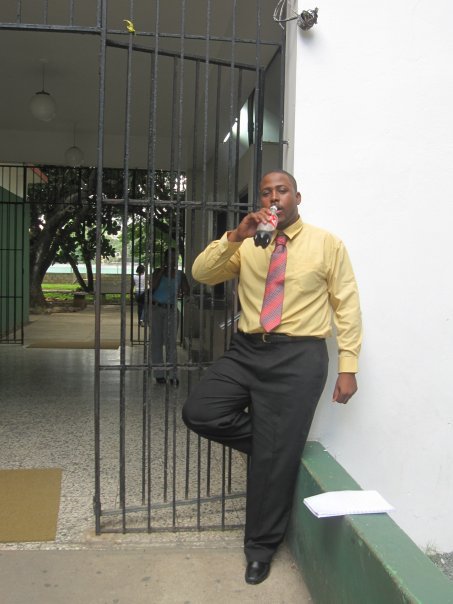 Date this fun Dominican Republic man Tomas from La Romana DO4914