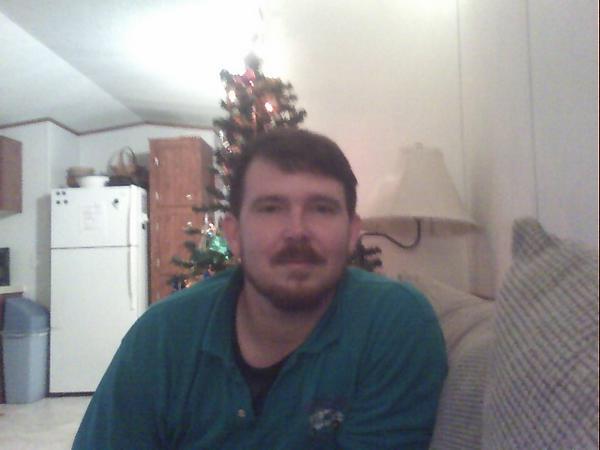 Date this hot United States man Starrone from Milan US7033