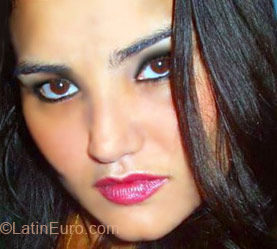 Date this nice looking Brazil girl Elaine from Rio De Janeiro BR3436