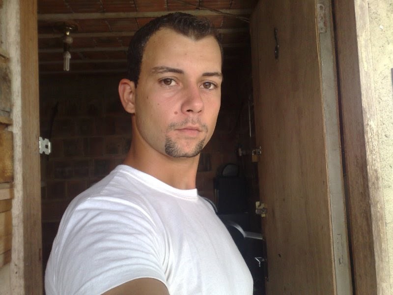 Date this attractive Brazil man Franslley Silva from Barra Mansa BR3490