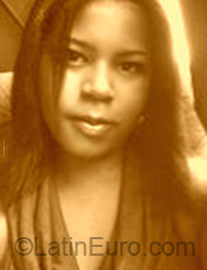 Date this nice looking Brazil girl Nilza from Rio de Janeiro BR3537