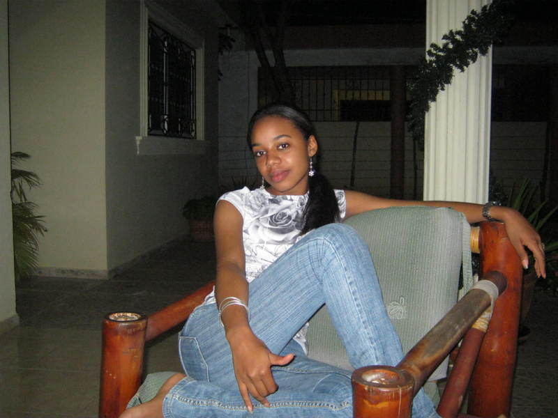 Date this good-looking Dominican Republic girl Katy from La Vega DO5197