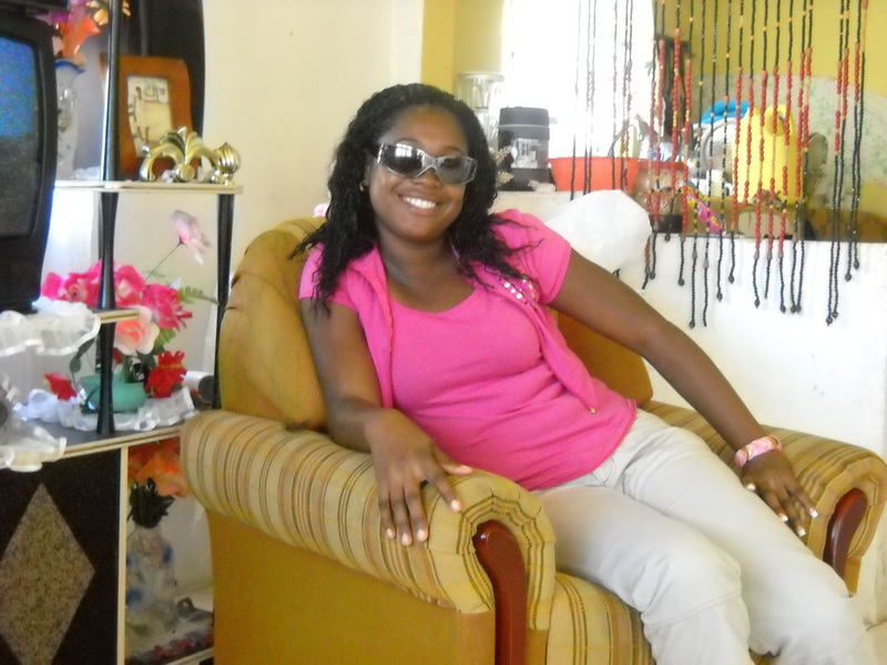 Date this athletic Jamaica girl Kemone from Montego Bay JM122