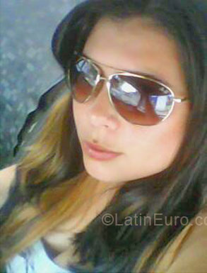 Date this georgeous Brazil girl Karina De Fatima from Embu BR3752