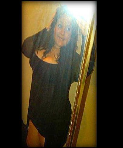 Date this charming Canada girl Laura from Windsor CA311