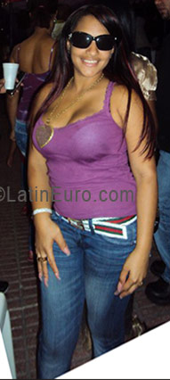 Date this happy Dominican Republic girl Dahiana Amelia from Santiago DO5460