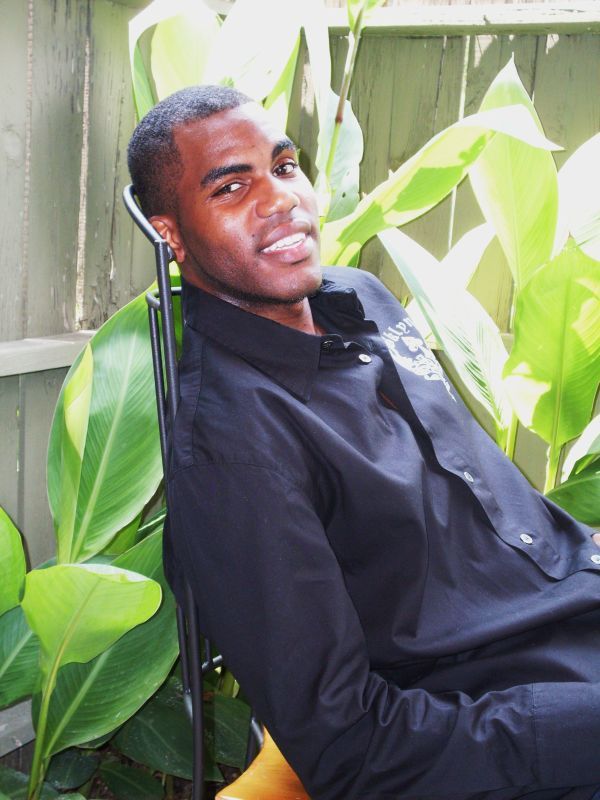 Date this pretty United States man Tony2k from Orlando US8143