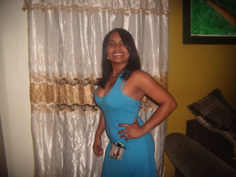 Date this sultry Dominican Republic girl Yudith from Santo Domingo DO5523