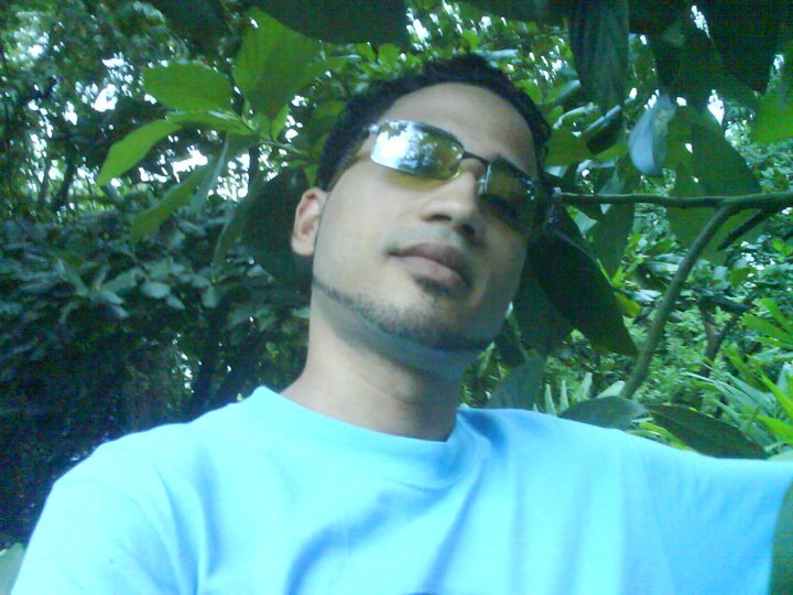 Date this cute Dominican Republic man Bernardo from Santiago DO5574