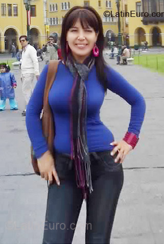 Date this gorgeous Peru girl Rocio from Lima 01 PE387