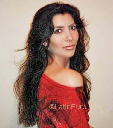 Date this fun Brazil girl Mila from Belo Horizonte BR4162