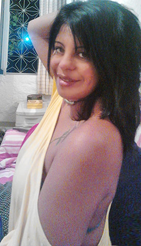 Date this happy Brazil girl Ana Karla from Rio De Janeiro BR4288