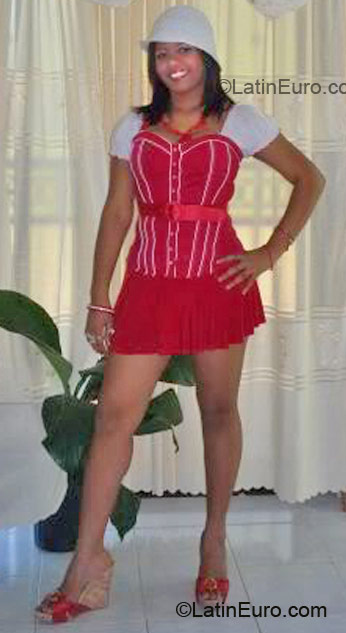 Date this beautiful Dominican Republic girl Lissette from Puerto Plata DO5983
