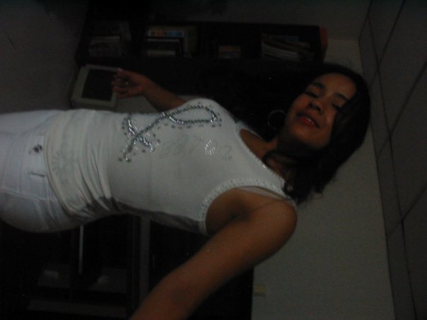 Date this nice looking Colombia girl Angelica from Mendellin CO5996