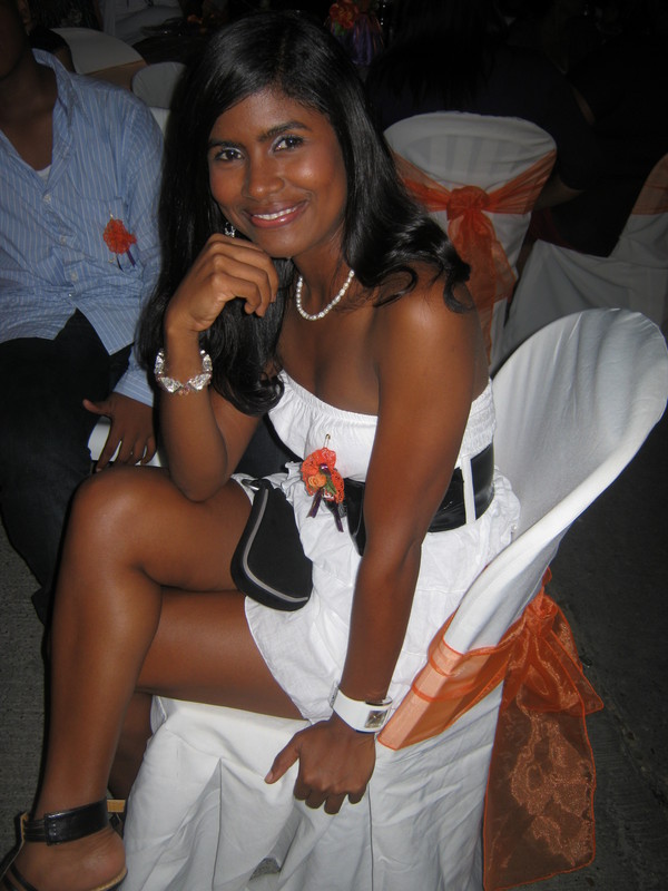 Date this cute Colombia girl Karen from Cartagena CO6024