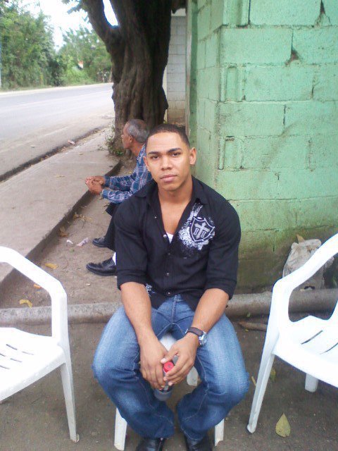 Date this gorgeous Dominican Republic man Jhonatan from Santiago DO6096