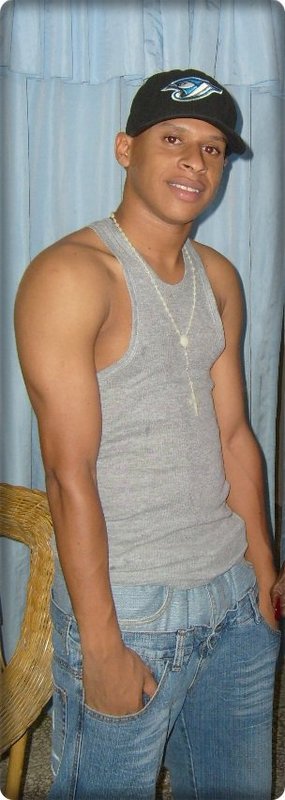 Date this good-looking Dominican Republic man Jose alexander from Santo Domingo DO6320