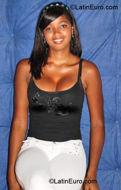 Date this cute Dominican Republic girl Jenniffer ramos from La Vega DO6585