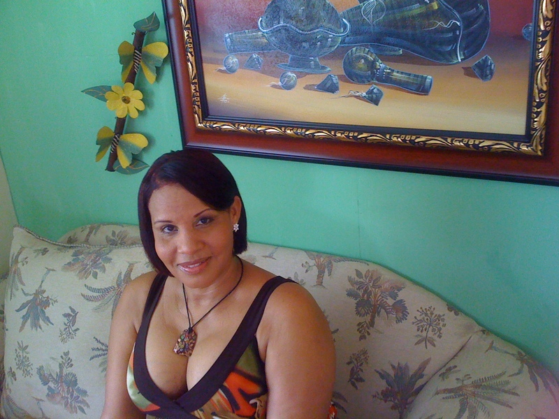 Date this sultry Dominican Republic girl Maira from Santo Domingo DO6709