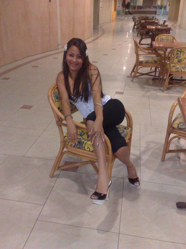 Date this gorgeous Dominican Republic girl Olga martinez from Santo Domingo DO6792